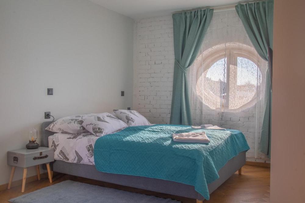 Domestic House Lola Vukovar Εξωτερικό φωτογραφία